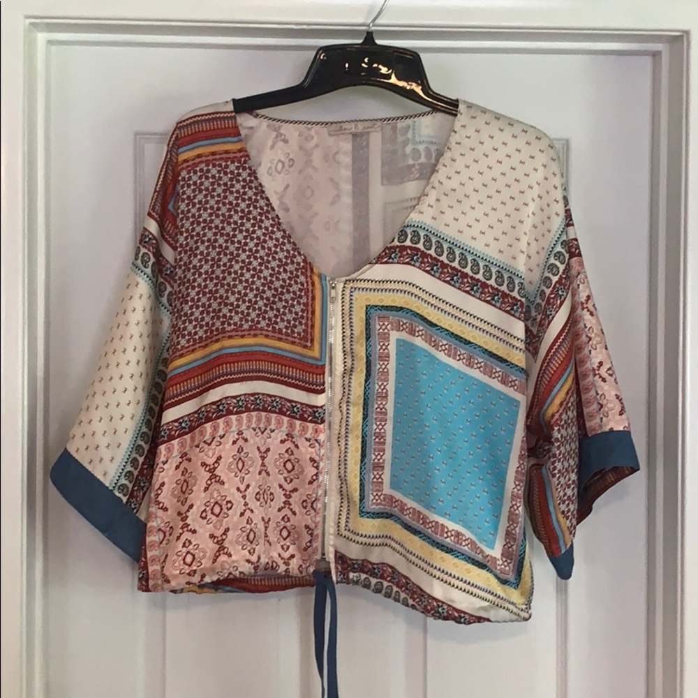 Silky blouse/jacket